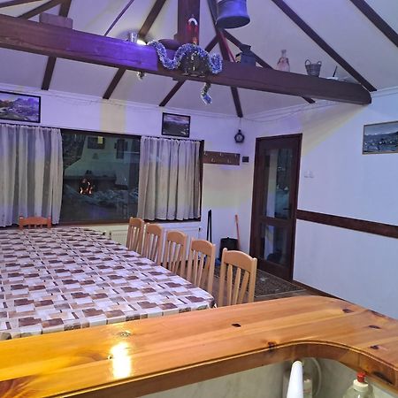 Guest House Lorian Madzhare Zewnętrze zdjęcie