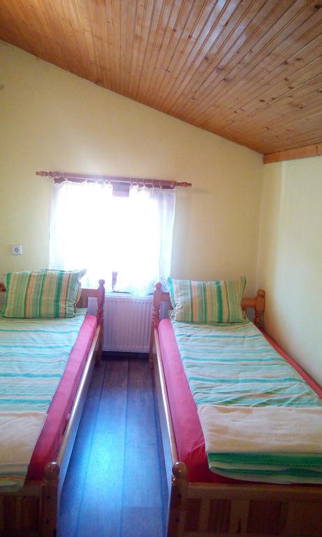 Guest House Lorian Madzhare Zewnętrze zdjęcie