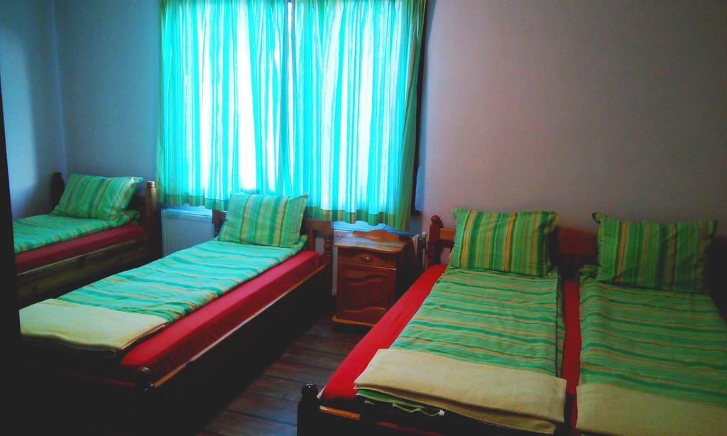 Guest House Lorian Madzhare Zewnętrze zdjęcie